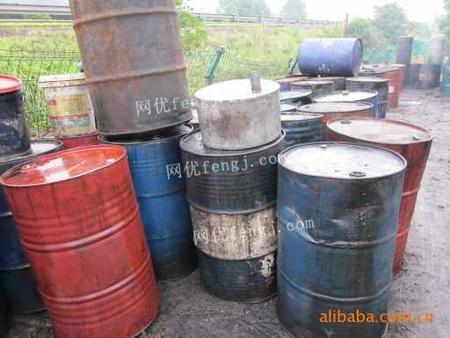 高價回收各類工業(yè)廢油，環(huán)保與收益兼得